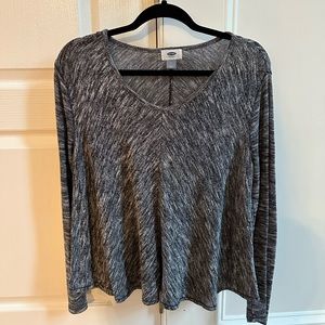 Long sleeve grey shirt